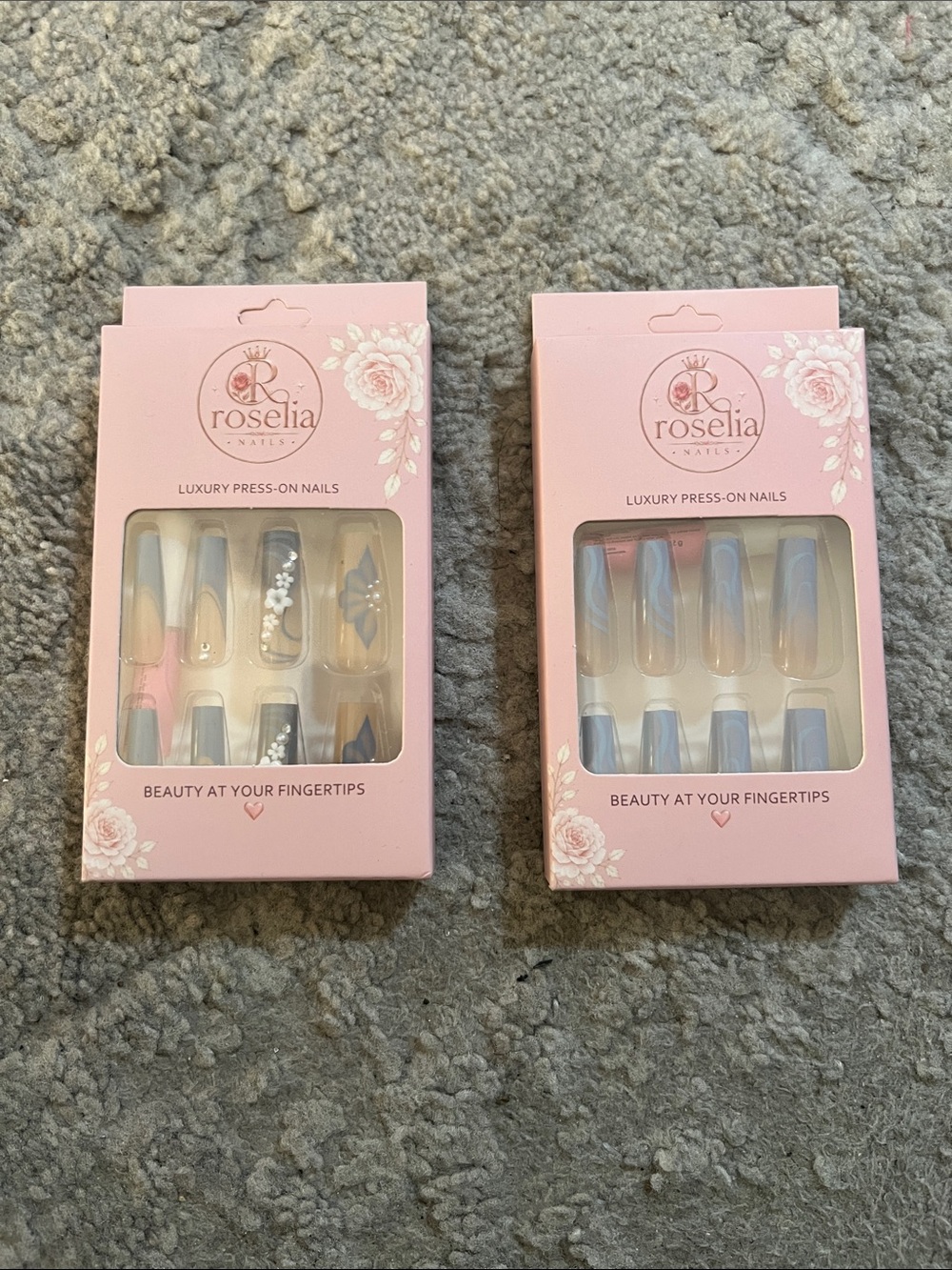 Roselia Luxury Press-On Nails — Pink & Blue Set